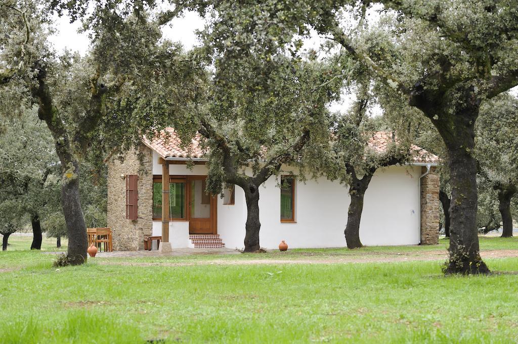 Finca Las Abubillas Jaraicejo Exterior photo